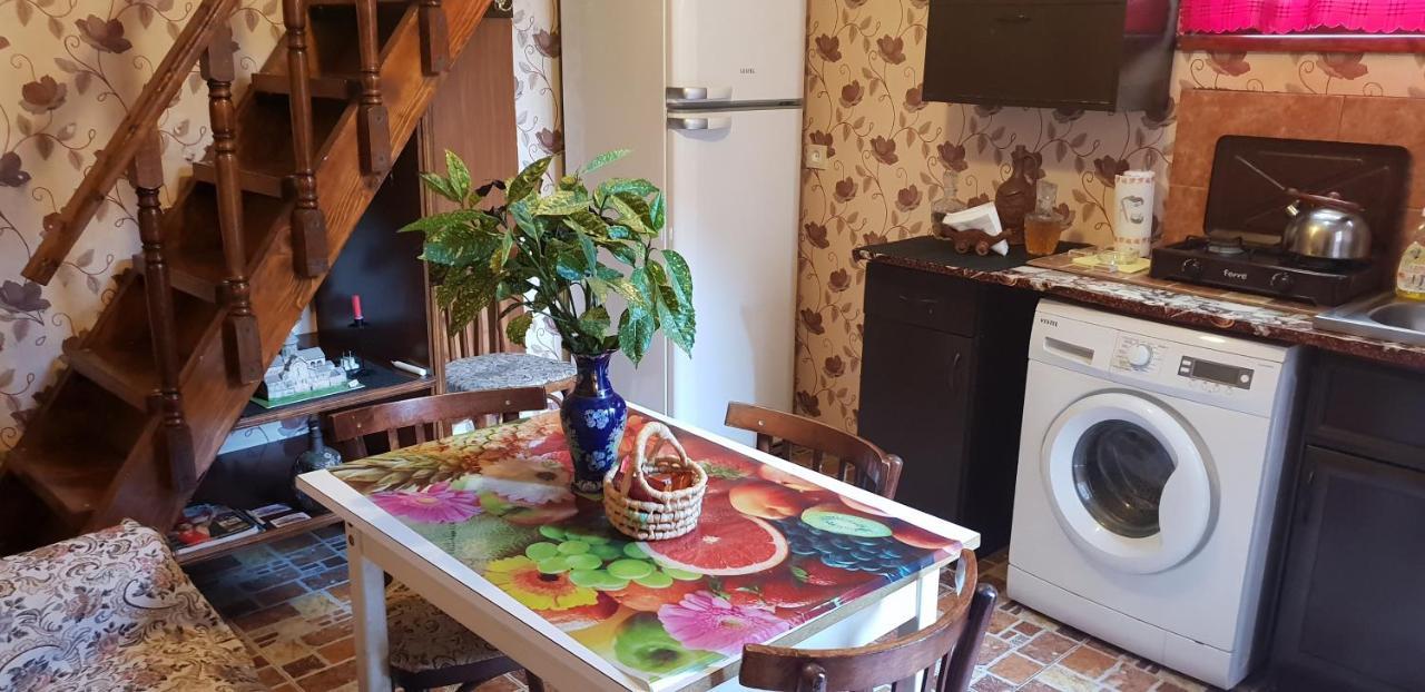 2 Santeli Turn Guest House Tbilisi Exterior foto